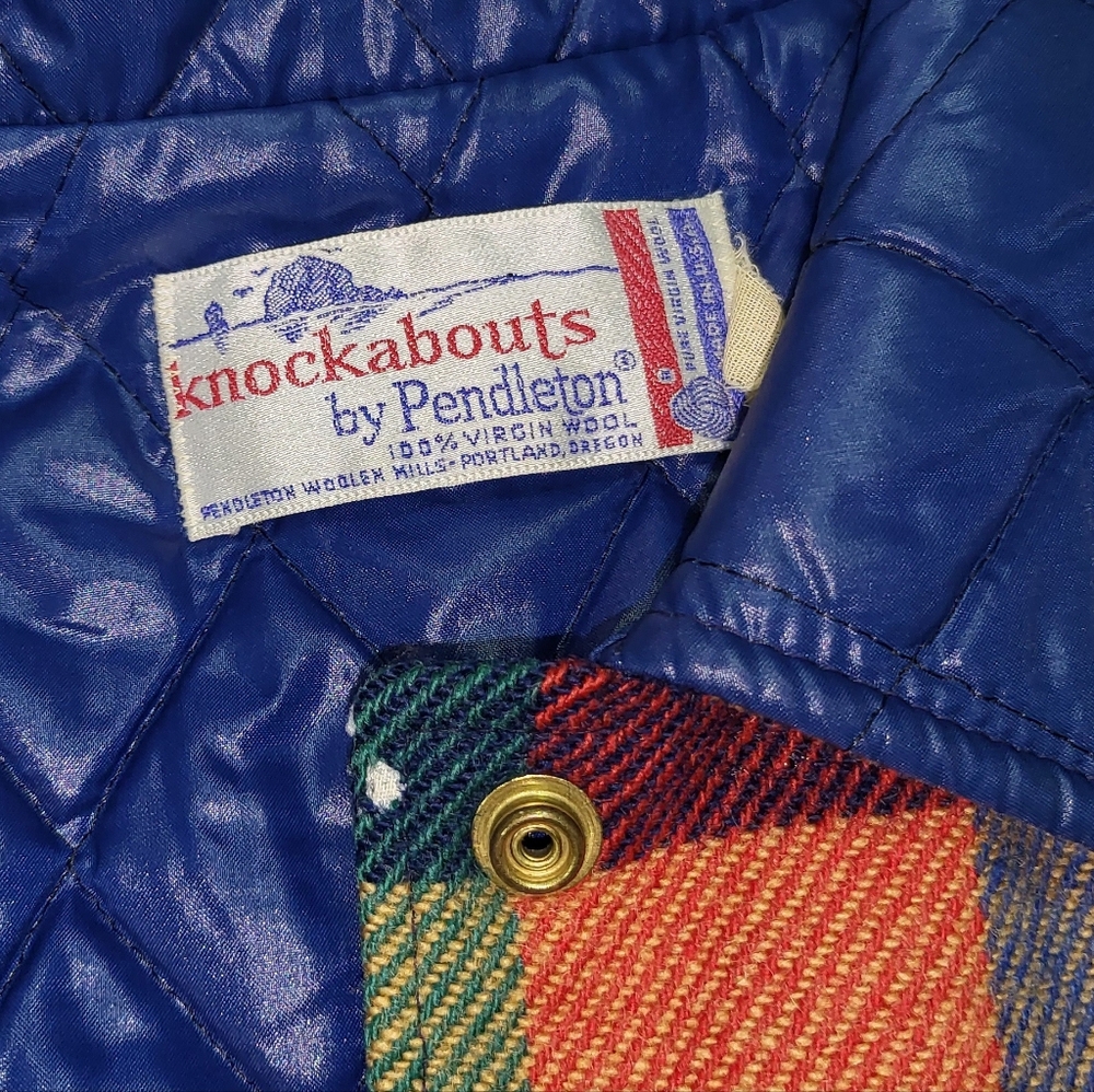 Vintage Pendleton Plaid Vest - 100% Virgin Wool - Picture 3 of 12